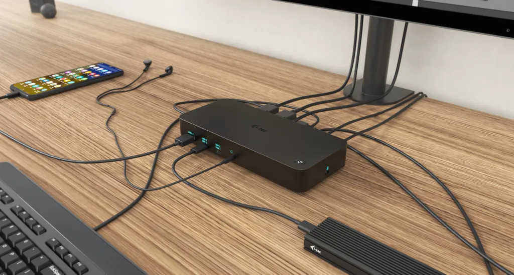 I-Tech USB 3.0 / USB-C / Thunderbolt, 3x 4K PD 100W - docking station
