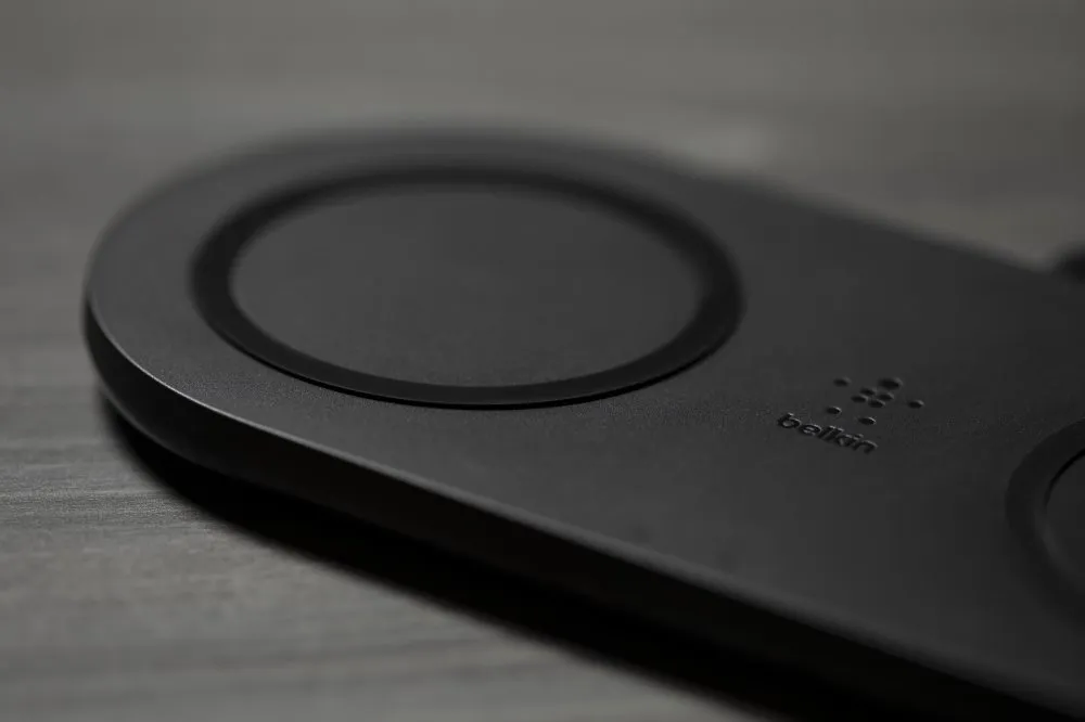 BELKIN 2x 10W Dual Wireless Charging Pad with PSU Barrel