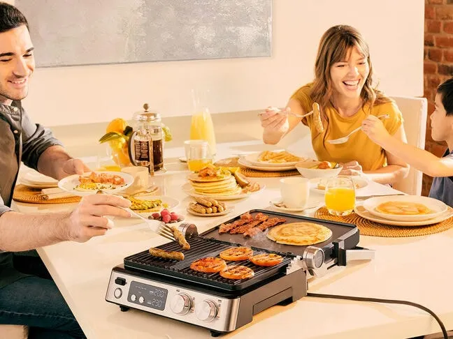 Braun MultiGrill 7 CG 7044 Contact Grill, 2000 W, Black/Stainless Steel