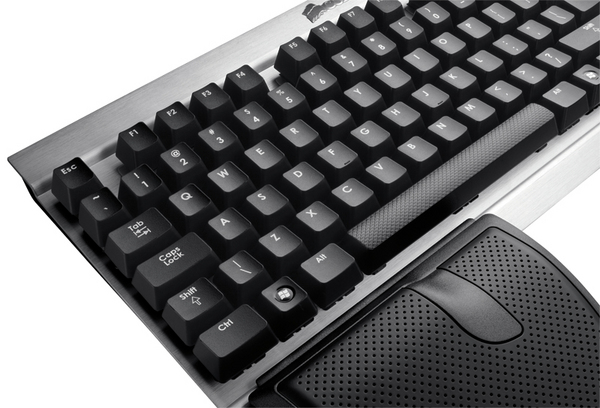 CORSAIR VENGEANCE K60 PERFORMANCE USB (NORDIC)