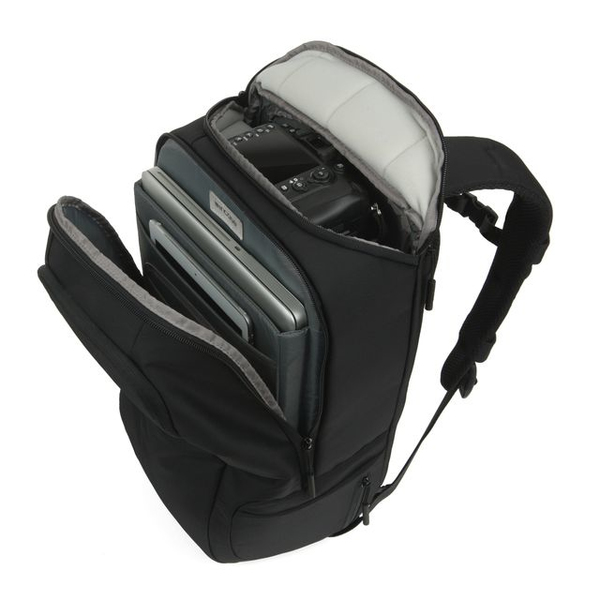 Incase DSLR Pro Backpack Nylon - Black