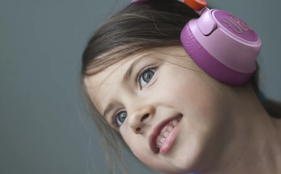 JBL JR460 Kids NC - tr&aring;dl&ouml;s h&ouml;rlurar, Rosa