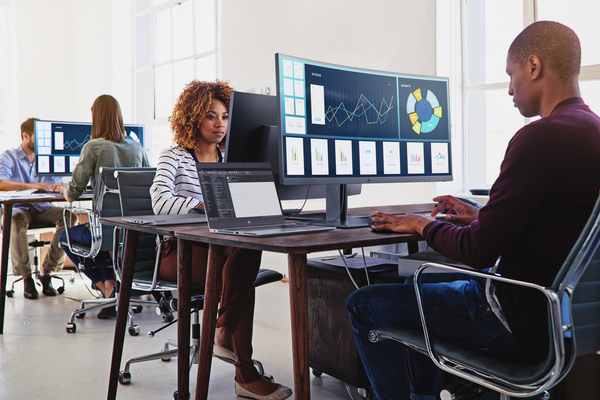 HP 27" EliteDisplay S270n, 4K UHD, IPS -n&auml;ytt&ouml;