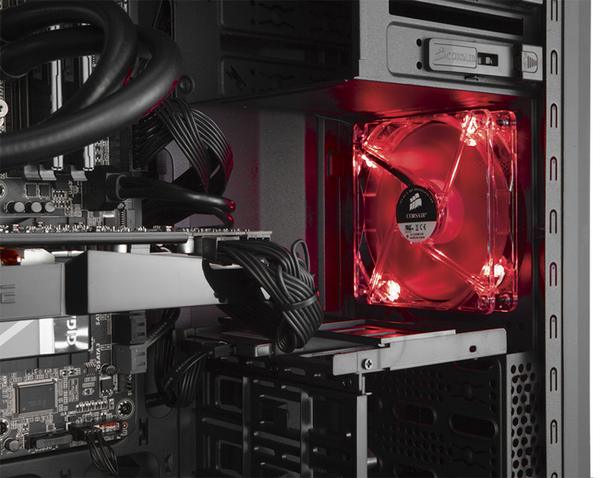 Corsair Carbide SPEC-02 Red Light, Mid Tower Gaming case