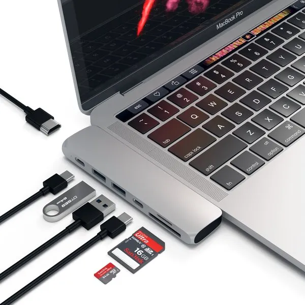 Satechi Aluminium USB-C Pro Hub -adapteri, Hopea