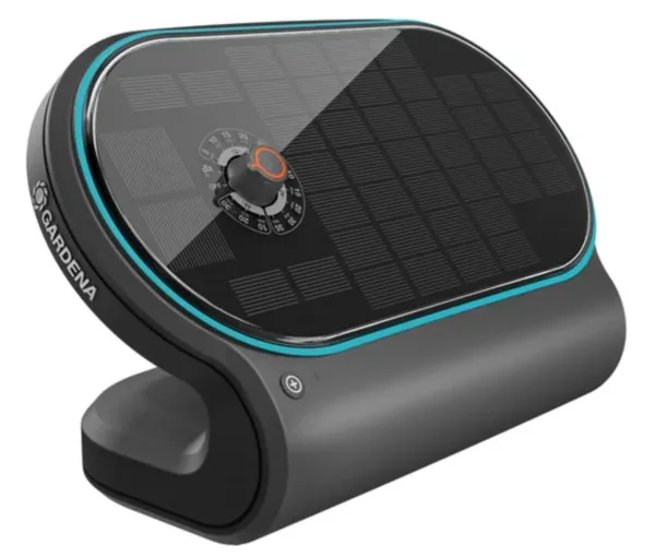 Gardena AquaBloom L - solar powered watering kit