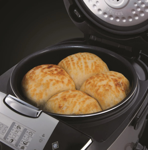 Russell Hobbs Cook@Home 21850-56 -monitoimikeitin 5 litraa 900 wattia 11 ohjelmaa Musta ja ruostumaton ter&auml;s