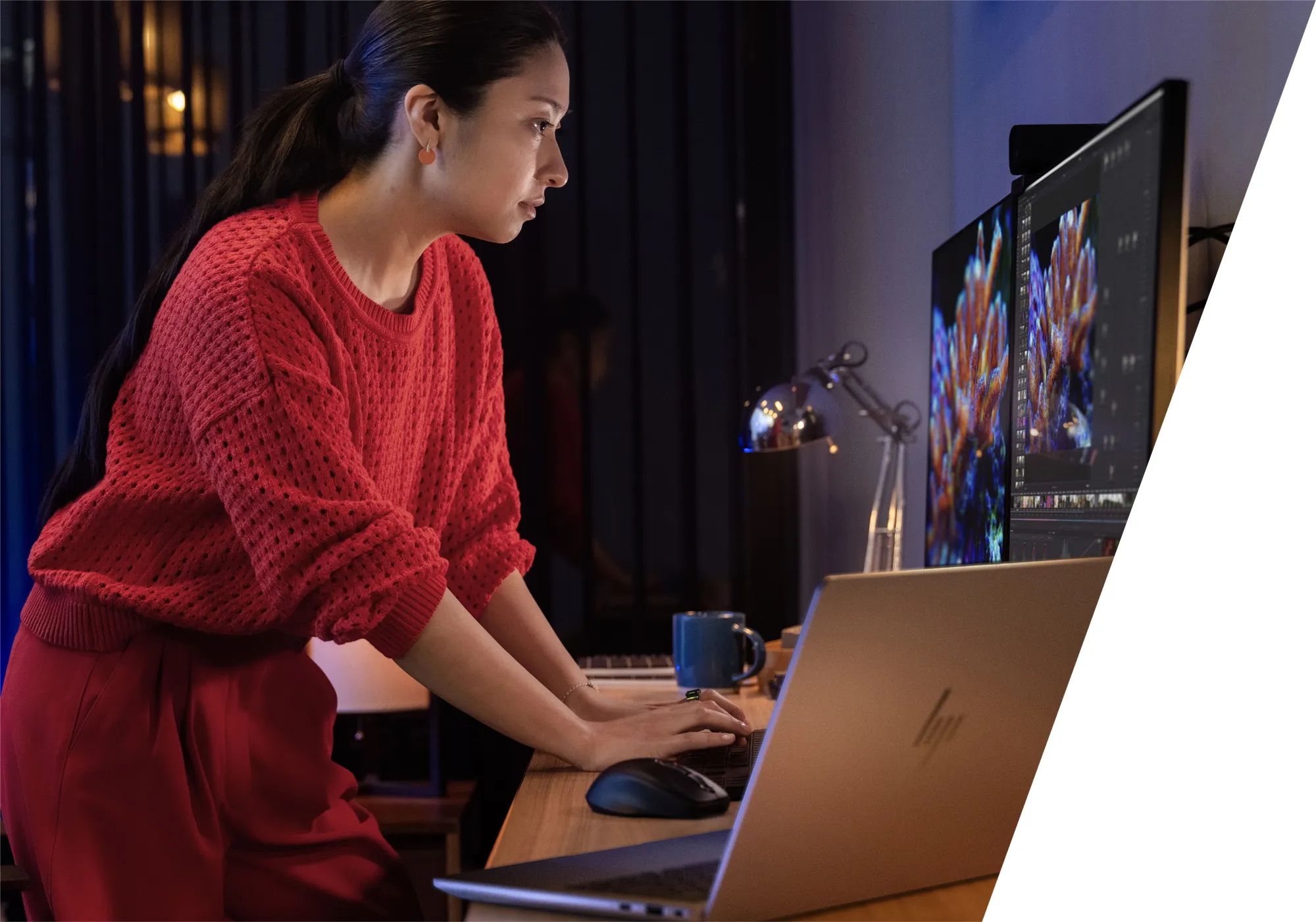 HP ZBook Ultra G1a 14&quot; Ryzen AI Max+ PRO 395, 64 Gt, 2 Tt, Radeon 8060S, Win 11 Pro -kannettava, hopea