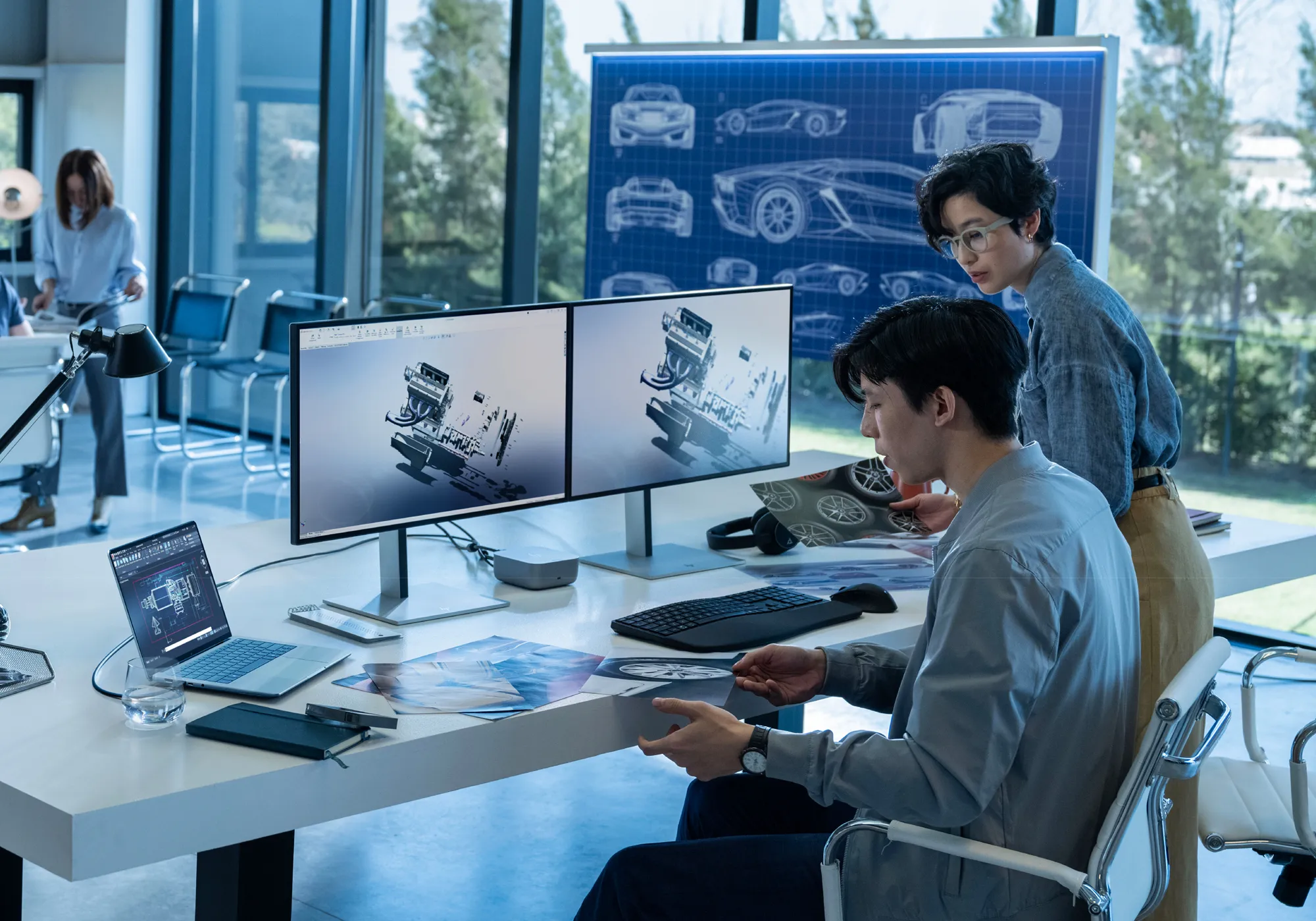 HP ZBook Ultra G1a 14&quot; Ryzen AI Max+ PRO 395, 64 Gt, 2 Tt, Radeon 8060S, Win 11 Pro -kannettava, hopea