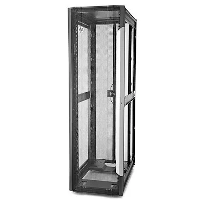 HPE 600mm x 1075mm Enterprise Shock Rack - Teline - musta - 42U malleihin StoreOnce 3100, 35XX, HPE 3PAR StoreServ 7440c 2-node, StoreServ 7450c 4-node