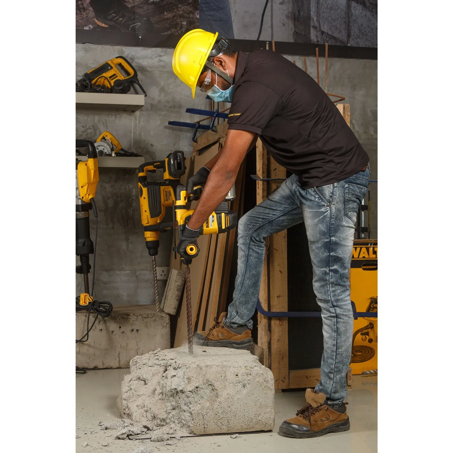 DeWALT DCH333NT-XJ - Hammer drill