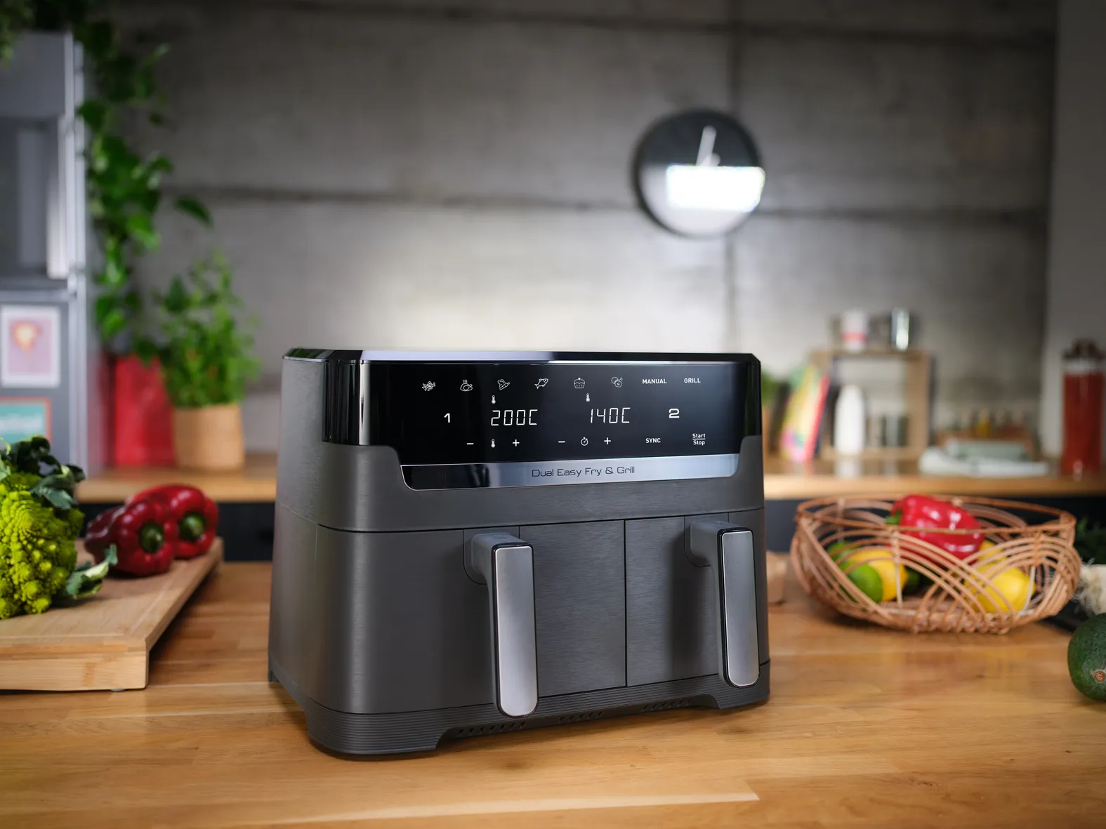 Tefal double hot air fryer Dual Easy Fry & Grill (black, 2,700 watts, 2 baskets 5.2 liters + 3.1 liters)