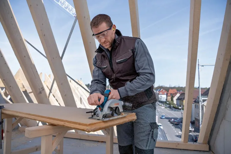 Bosch GKS 18V-57-2 L Professional - cordless circular saw