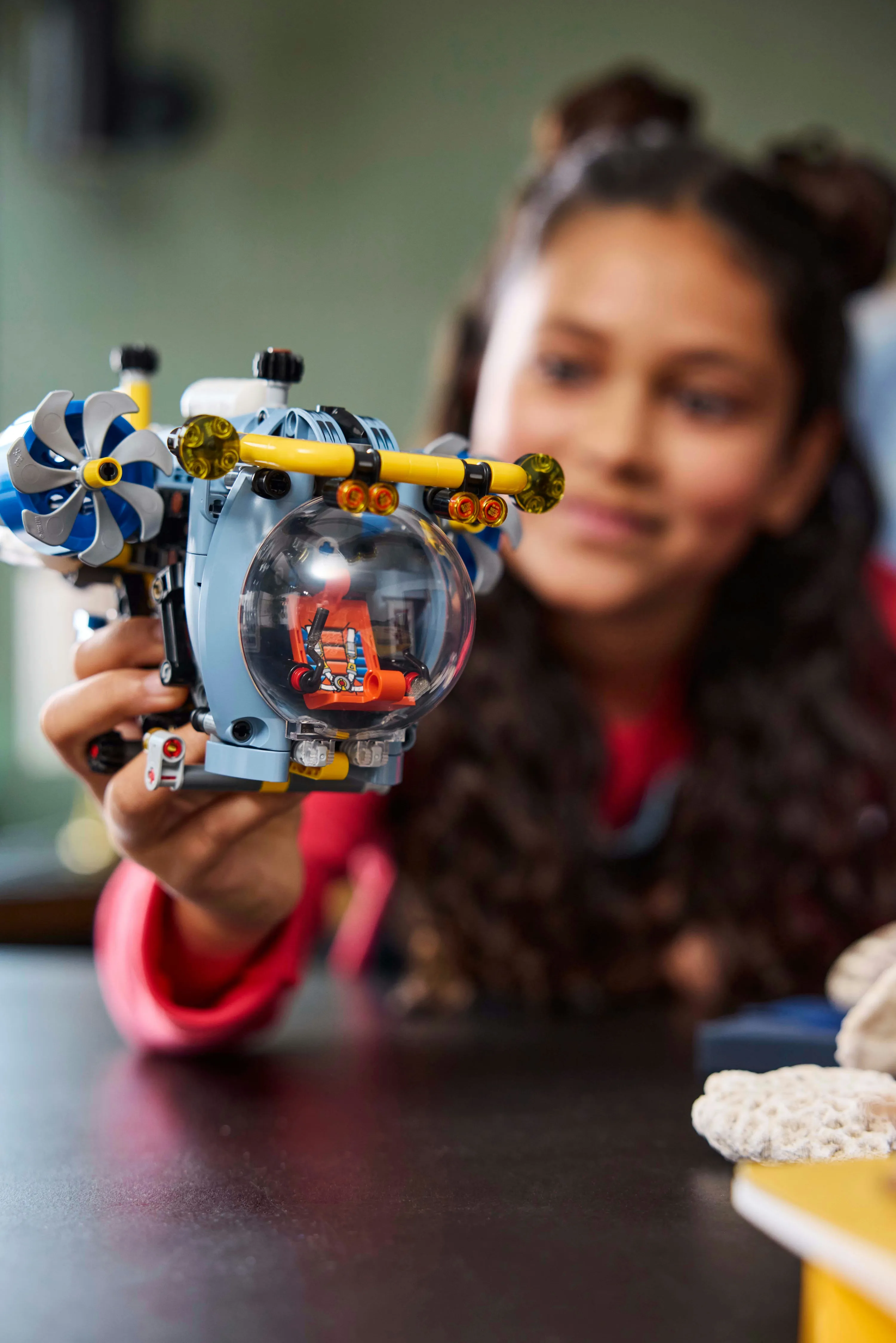 LEGO Technic Djuphavsforskningsub


t 42201