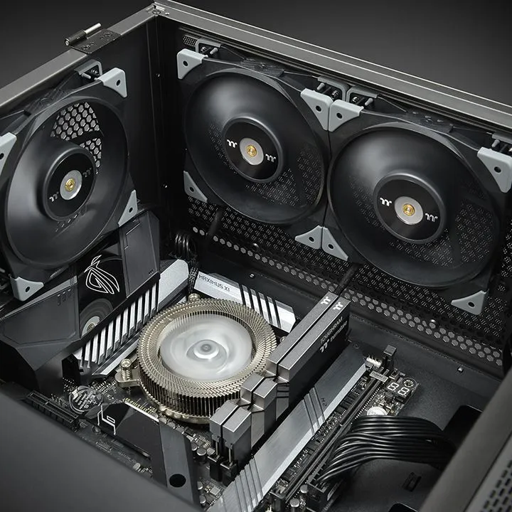 Thermaltake Toughfan 12