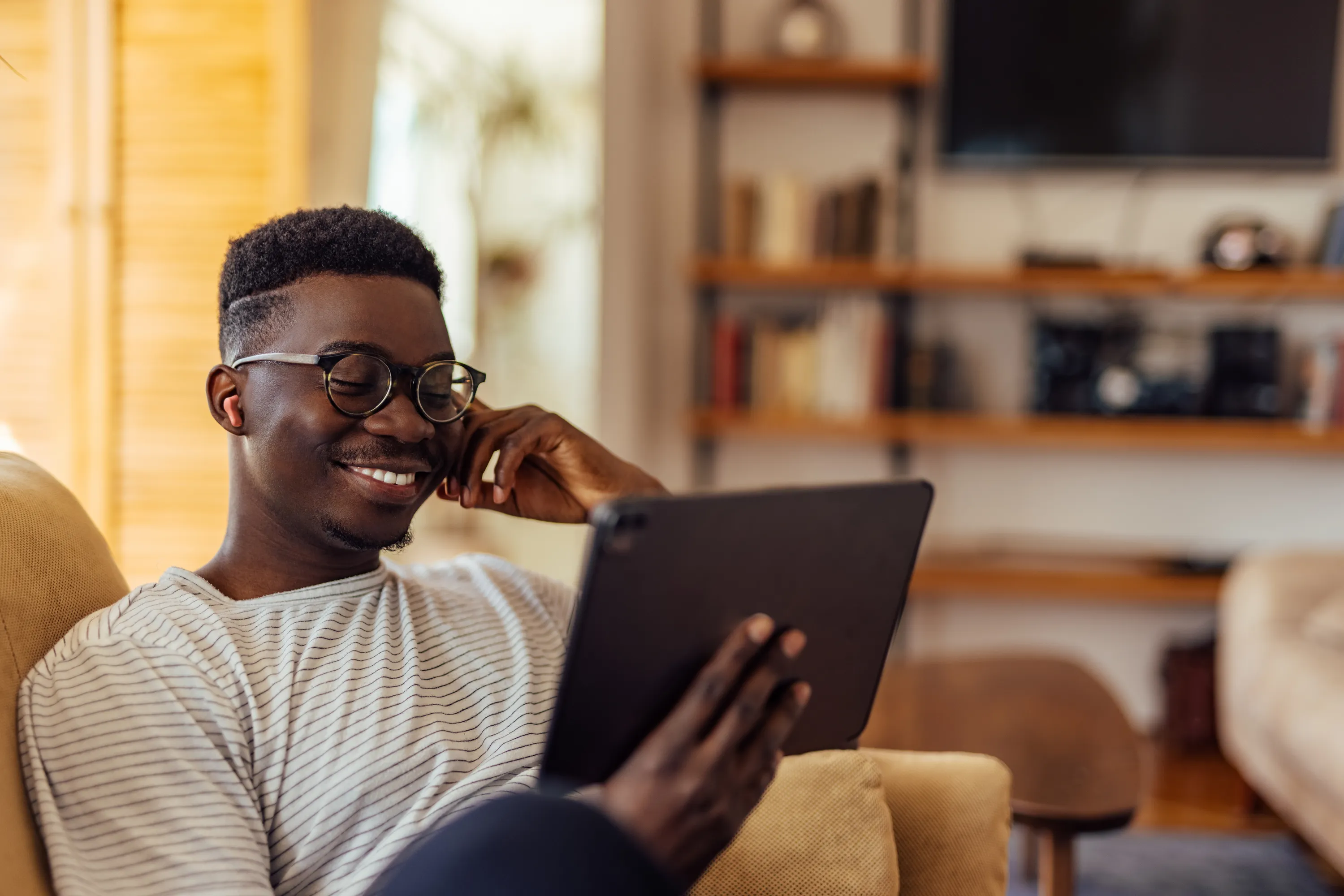 JVC Gumy HA-A7T2 Wireless Earbuds, Pink