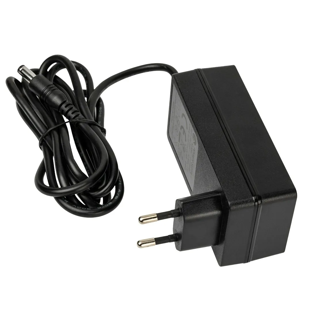 Nitro Concepts UH1 10-Port Hybrid - USB hub