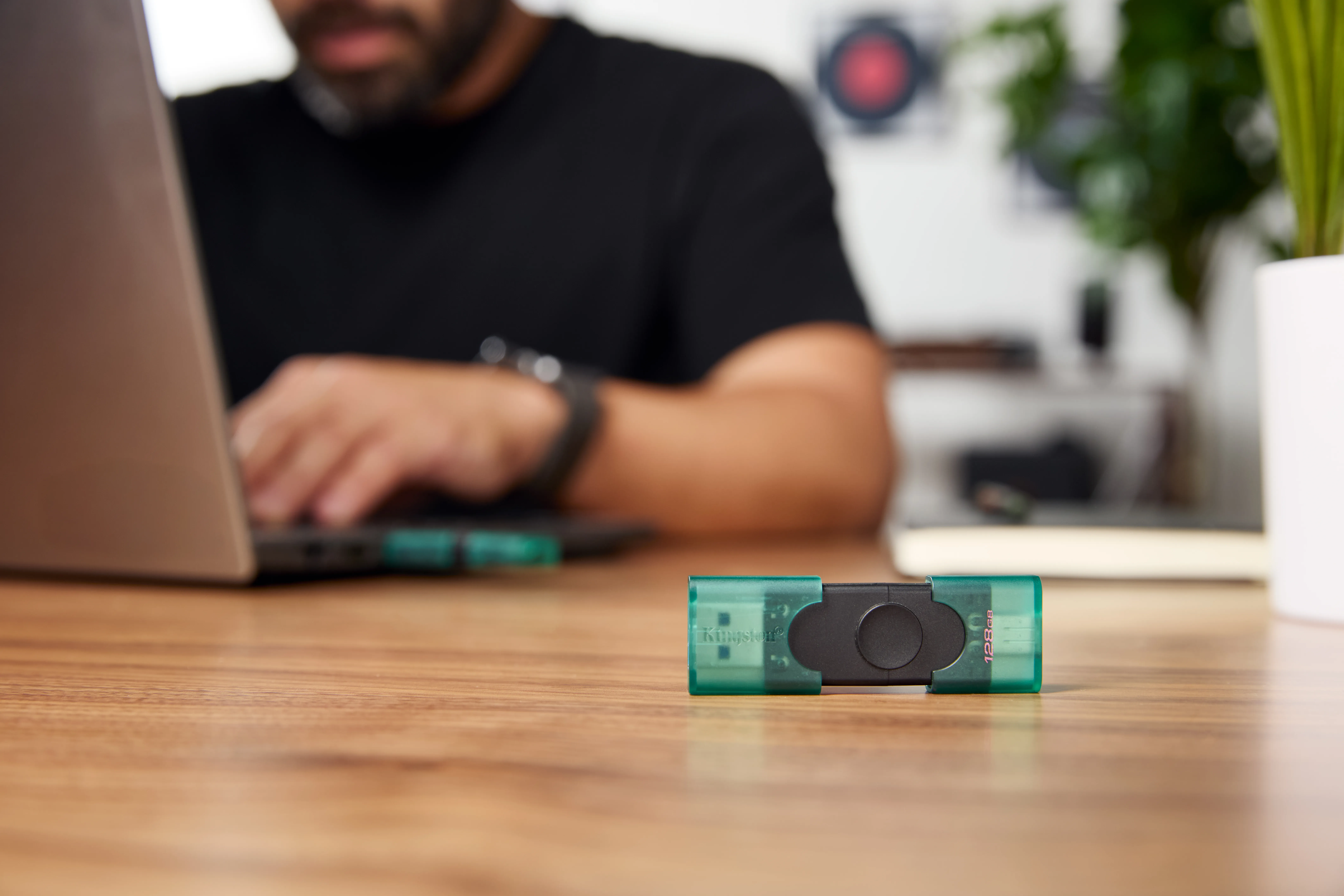 Kingston DataTraveler 128GB USB-A + USB-C 3.2 - minne, Svart, Grön
