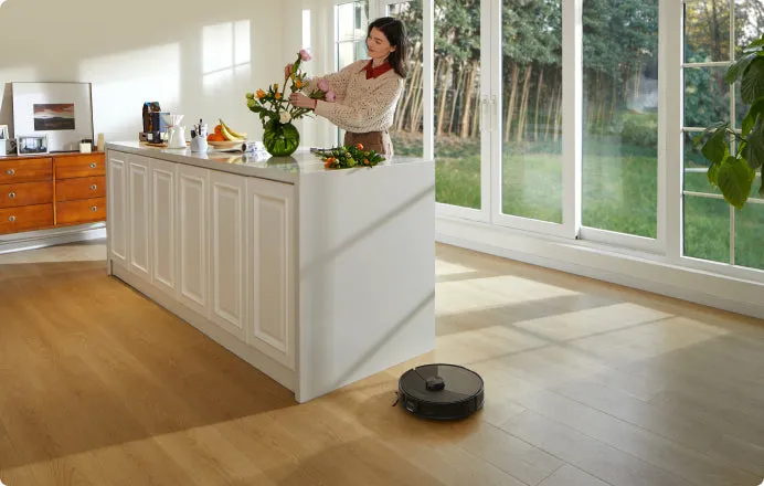 Roborock S8 MaxV Ultra - robot vacuum cleaner, Black Roborock S8 MaxV Ultra - robot vacuum cleaner, Black