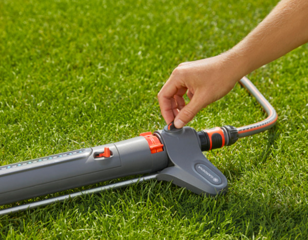 Gardena AquaZoom M - square sprinkler