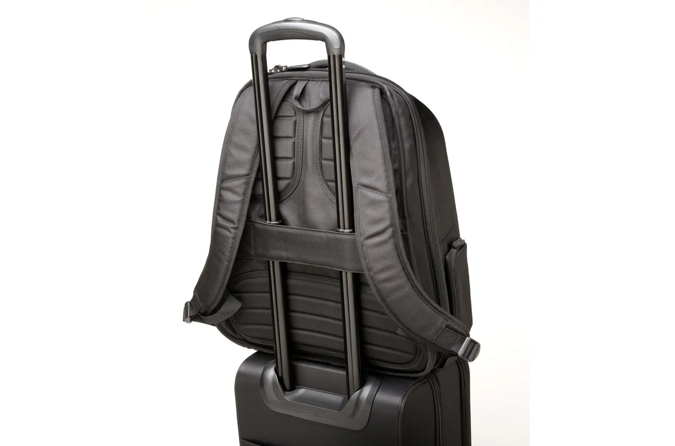 Kensington Contour 2.0 Pro - notebook backpack, black, 17"