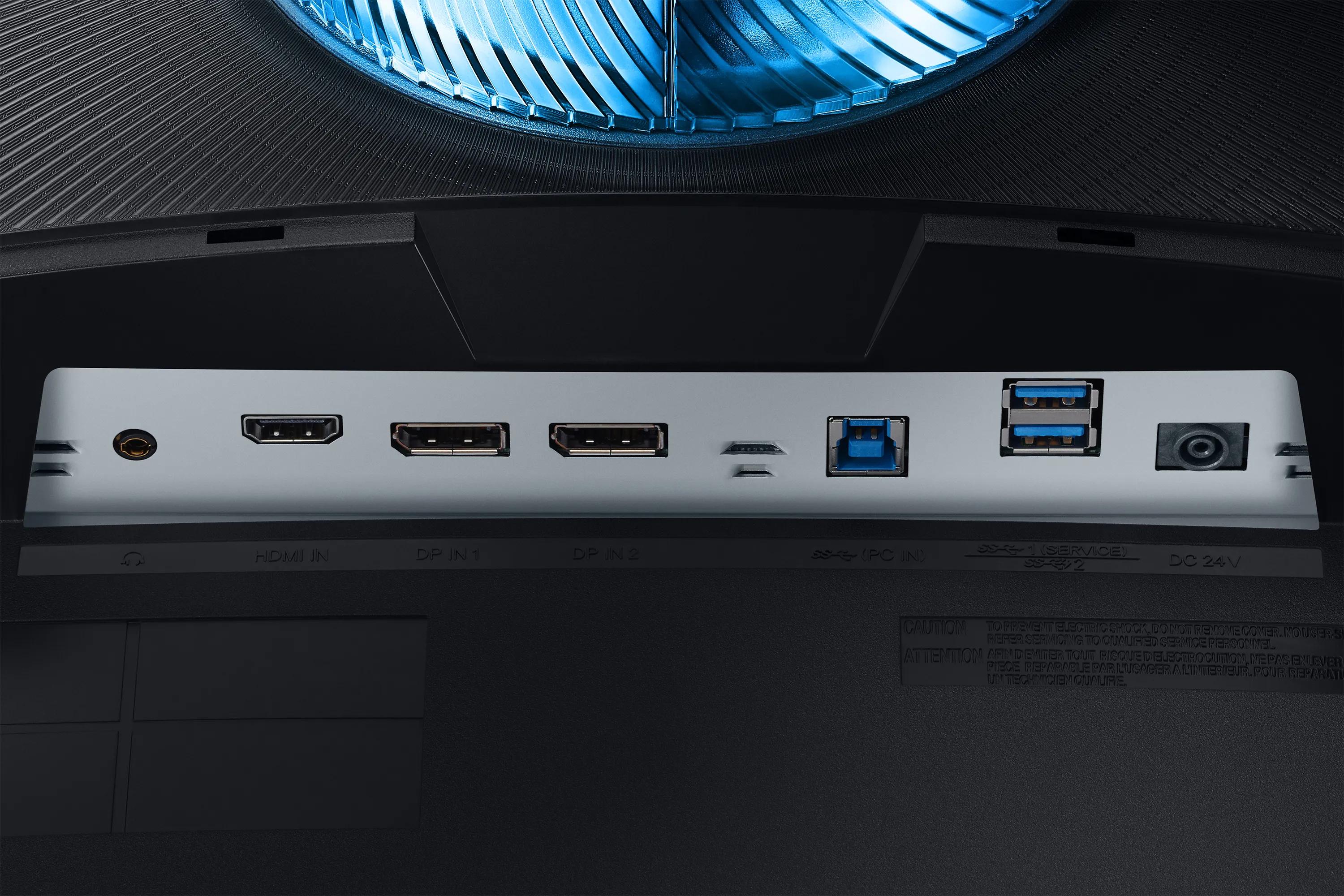 Samsung 32" Odyssey G7, QHD, VA - curved gaming monitor Samsung 32" Odyssey G7, QHD, VA - curved gaming monitor