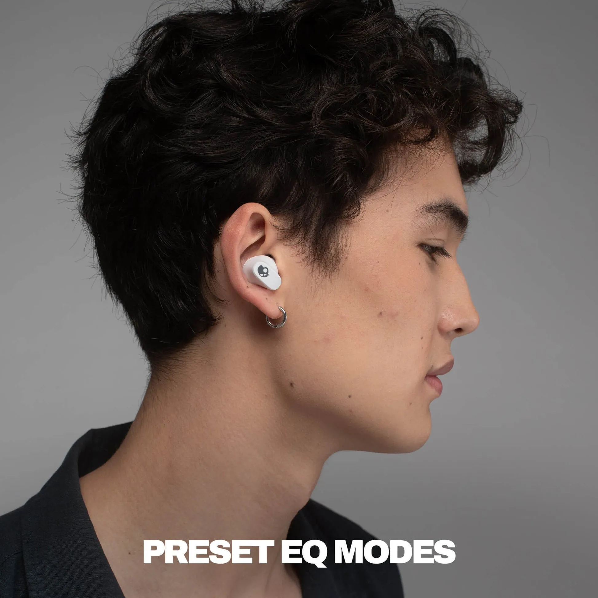 Skullcandy Smokin&rsquo; Buds 360 -langattomat nappikuulokkeet, valkoinen