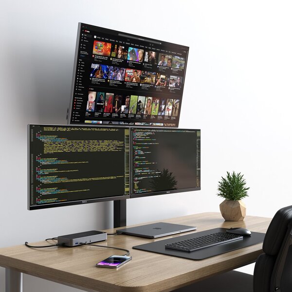 Satechi Triple 4K Display -telakka