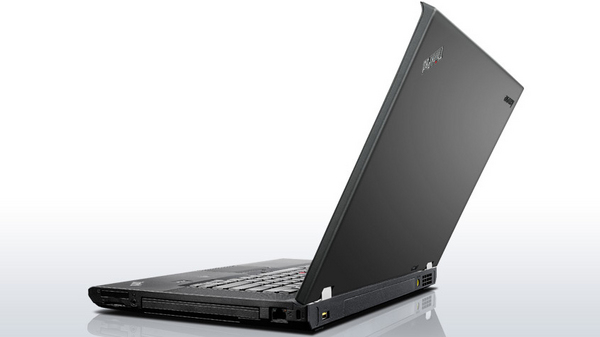 Lenovo ThinkPad W530 2447 - Core i7 3840QM / 2.8 GHz - Windows 8 Pro 64-bit - 8 Gt RAM - 500 Gt HDD - DVD-kirjoitin - 15.6" leve&auml; 1920 x 1080 / Full HD - NVIDIA