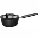 Fiskars Hard Face - pot with lid, 18cm/1,8l